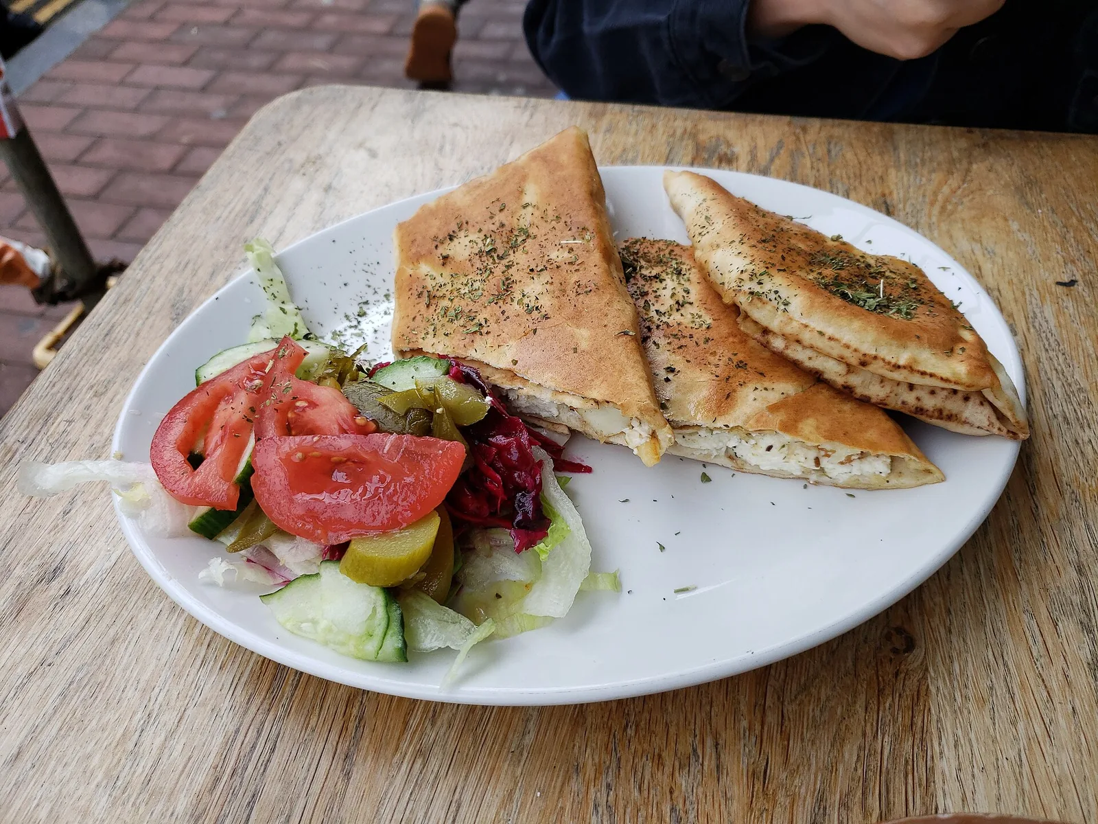 宿务BTC外带指南：Jafar’s的轻食、点餐与取餐方法：要点相关图片
