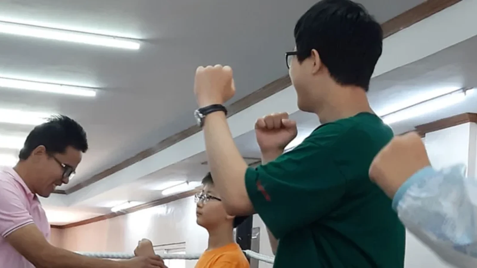孩子在 SMEAG Encanto 上课期间家长可以做什么