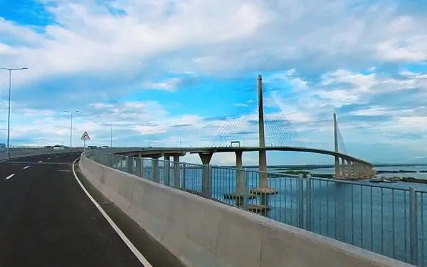 初走行|セブ-コルドバを繋ぐ第3の橋「CCLEX有料道路」が開通!