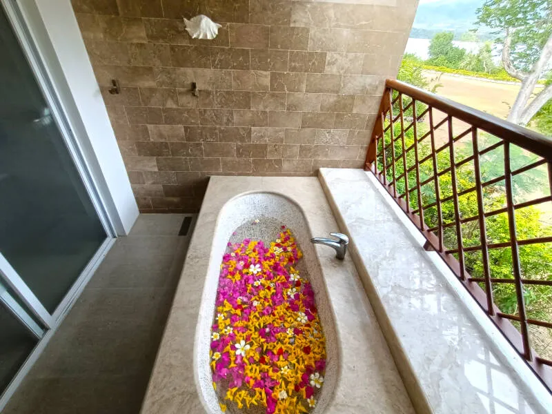 セブ島が誇る海に囲まれた絶景リゾート「Badian Island Wellness Resort」