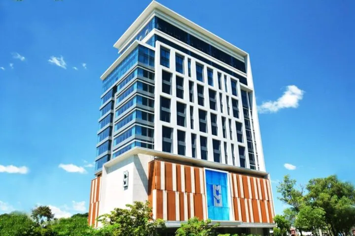 セブのMSY Tower Cebu｜15階・PEZA・Low-density OfficeとResidentialを組み合わせたCorporate Towerを確認する