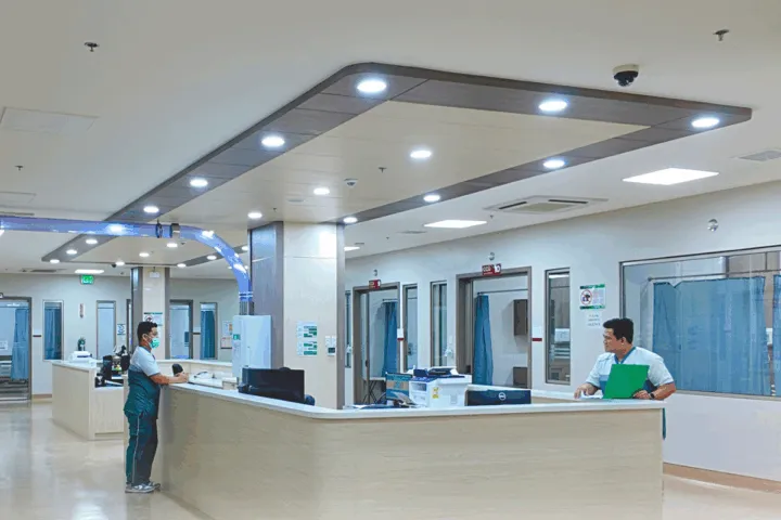 セブ市のChong Huaの外来予約 医師検索とMedical Mallの診療室確認を紹介する