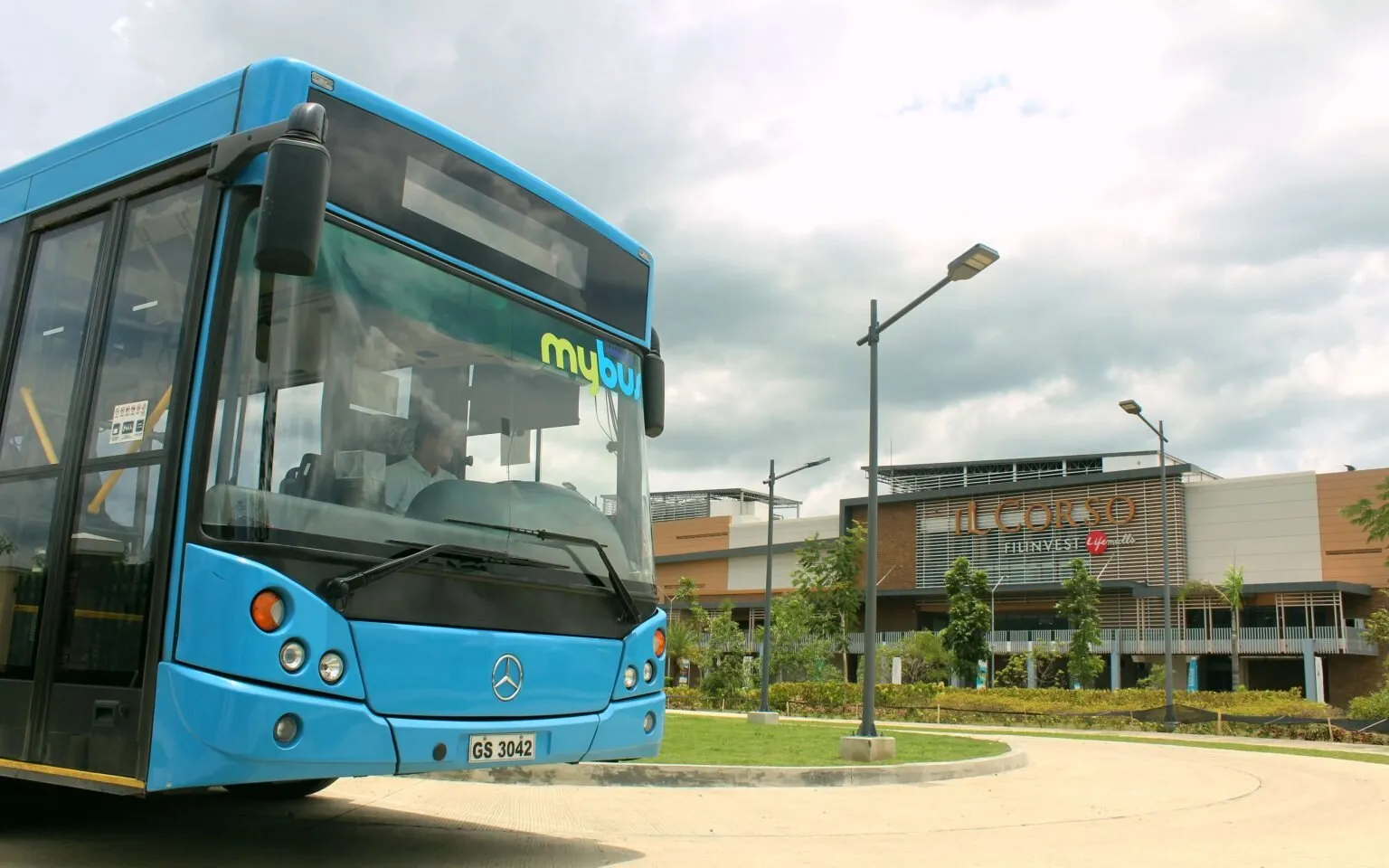 SM City セブの交通乗り場 MyBus・ジプニー・UV Express・北部バスの違いを比べる