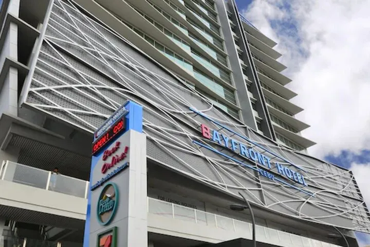セブのBayfront Hotel Cebu North Reclamation｜客室・朝食条件・ジムとSM City前の立地を確認する