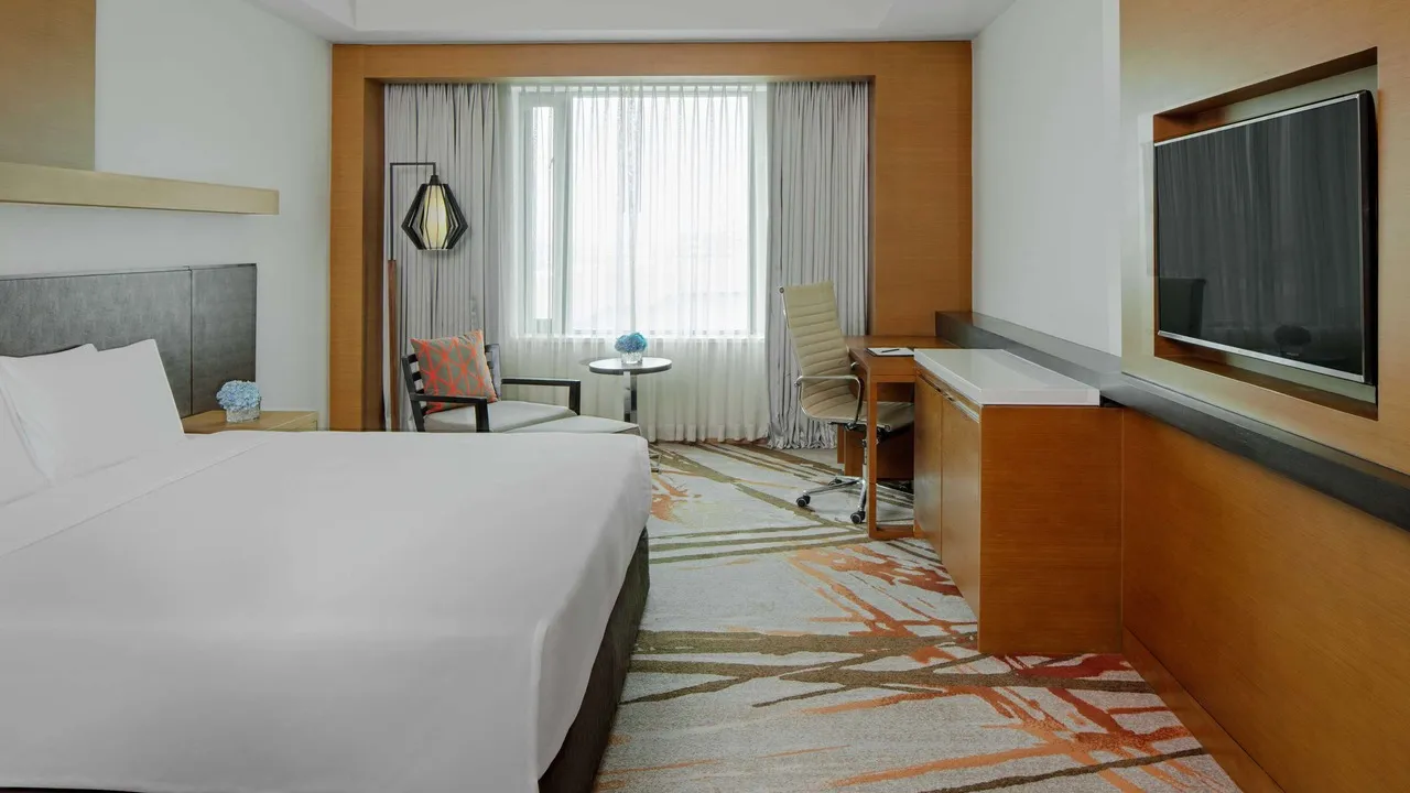 Radisson Blu Cebu宿泊ガイド | 客室・朝食・ラウンジとSM Cityへの接続