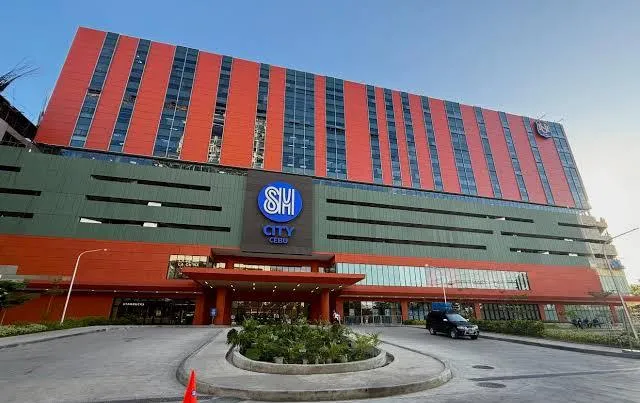 セブのNU Cebuキャンパスを知る｜SM City North Wingの場所と学位課程を紹介する