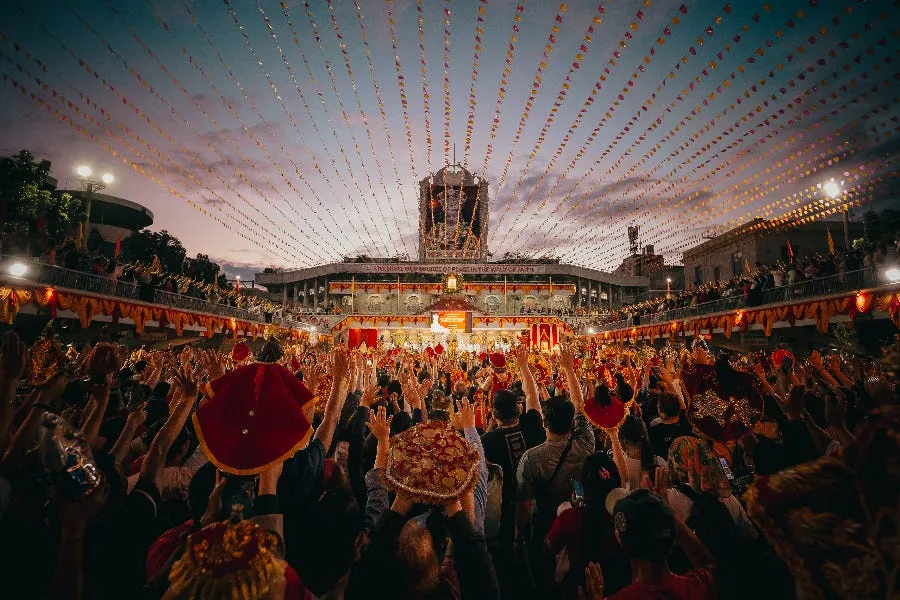 セブのSanto Niño Pilgrim Center｜大規模礼拝の会場と教会堂との違いを比べる