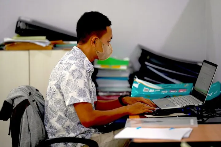 セブ市のRobinsons Fuenteの行政窓口｜LTO・PhilHealth・PHLPostの場所と受付確認を紹介する