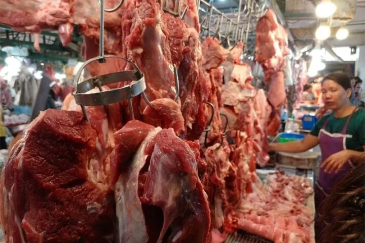 セブ市のCarbon Marketの鮮魚・精肉購入｜計量・下処理・保冷の確認方法を解説する