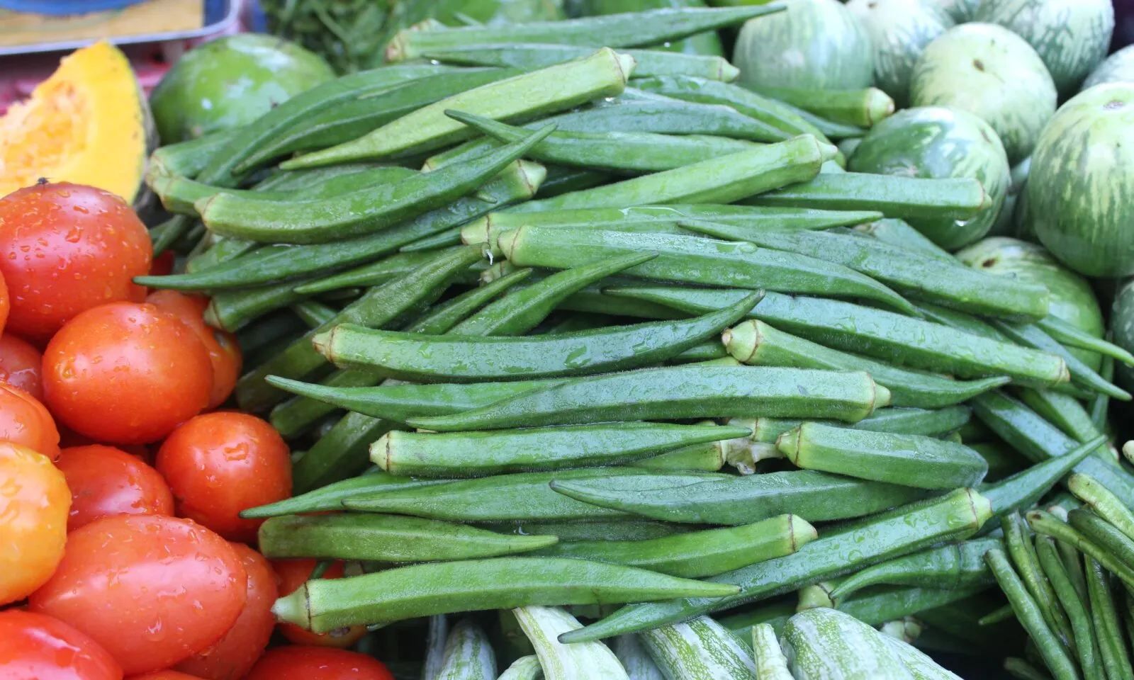 セブ市のCarbon Marketで野菜を買う｜品名・少量注文・卸売との違いを比べる