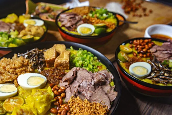 Fina NUSTARでセブ料理を味わう｜フィリピン料理の選び方と取り分け注文を確認する