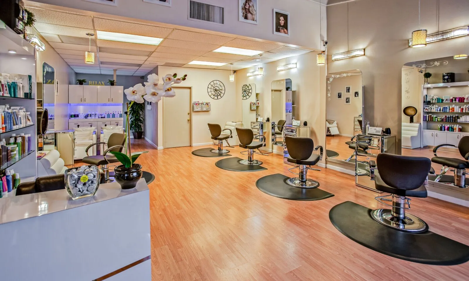 セブITパーク Salon・Barbershop・Beauty Service一覧｜Hair・Nail・Beautyを分類を確認する