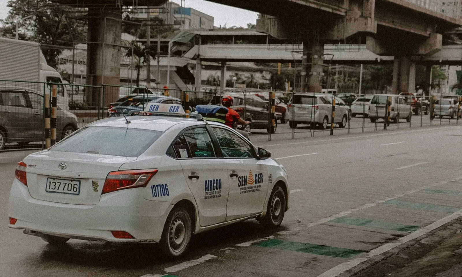 セブITパークでタクシー・Grabに乗る|Central Bloc・ターミナル・Sugbo Mercado周辺の乗車場所を確認する
