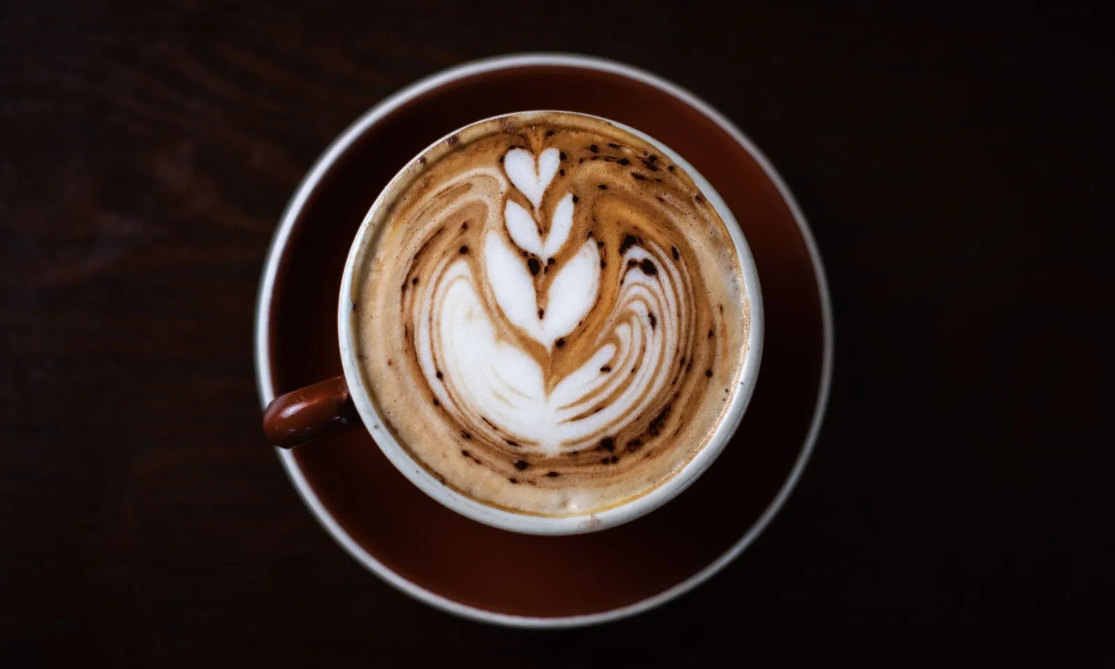 セブ市郊外のTOPSで朝のコーヒーは何時から カフェ開店と24時間施設を整理する
